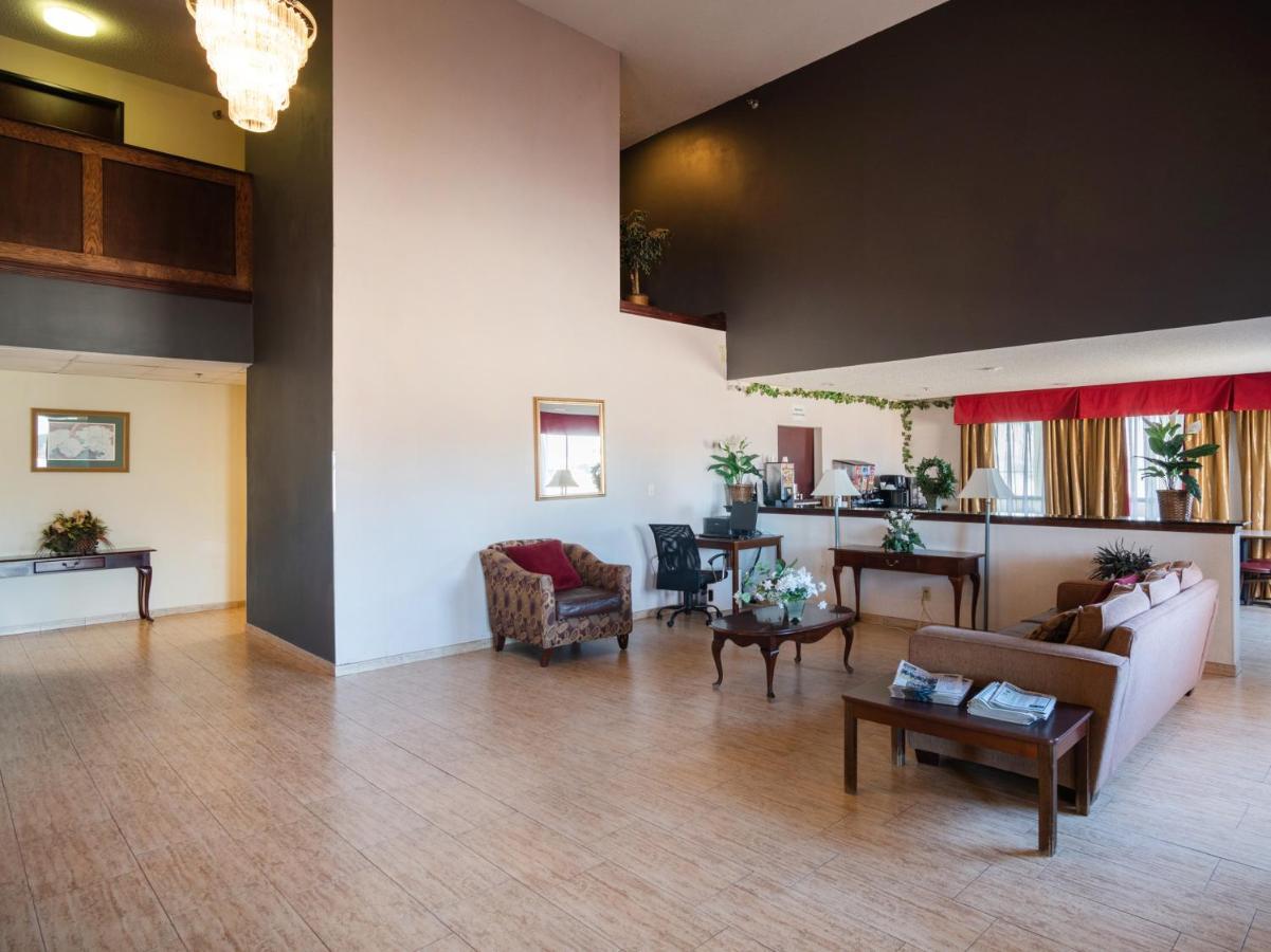 Executive Inn Alva ภายนอก รูปภาพ